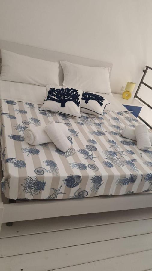 Casa Vacanza Raggio Di Sole 카스텔라마레델골포 외부 사진