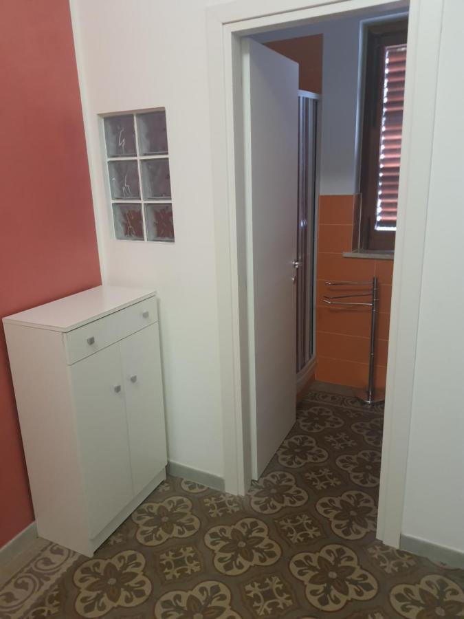 Casa Vacanza Raggio Di Sole 카스텔라마레델골포 외부 사진